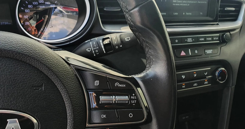 Kia Ceed cena 58000 przebieg: 113800, rok produkcji 2019 z Bytów małe 529